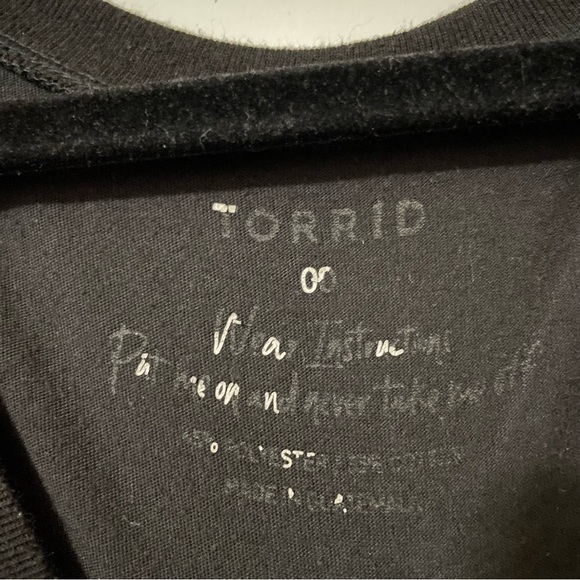 Torrid Raise Some Hell Black V-Neck Pocket Tee Skeleton Halloween Spooky - Picture 8 of 9